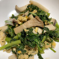 けんよこ's cooksnap of when they made 春菊とえのきのガーリックソルト炒め.