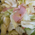 めぐりん64's cooksnap of when they made 簡単！キャベツとハムの炒め物.