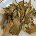 クロクロクローバー's cooksnap of when they made 付け合わせや肴にも。キノコのササッと炒め.