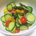 クック083103☆'s cooksnap of when they made きゅうりとトマトの簡単中華風サラダ.