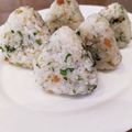 ek525's cooksnap of when they made 鮭梅しそおにぎり♪.