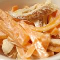 あきつま（杏花☆）'s cooksnap of when they made にんじんと竹輪のピリ辛マヨ和え.