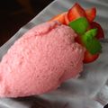 マリンバ♪'s cooksnap of when they made 無添加♡いちごジェラート.