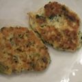 ひぃちゃんひー's cooksnap of when they made 手づかみ離乳食☆チーズハンバーグ.