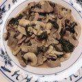 Reinaxoxo's cooksnap of when they made 簡単！豚こまとほうれん草の甘酢炒め.