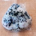 あーこ姐's cooksnap of when they made 娘が大好きなゆかりワカメおにぎり♪.