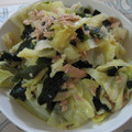 ＊レック＊'s cooksnap of when they made キャベツとワカメとツナの和えもの.