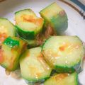 tekkokko☆'s cooksnap of when they made 簡単！きゅうりの梅肉和え.