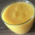 Yokchina's cooksnap of when they made フレッシュオレンジ＆バナナジュース.