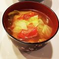 ゆいmaru3's cooksnap of when they made ベーコン・トマト入り、キャベツの味噌汁.