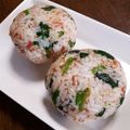もふもふクロさん's cooksnap of when they made ごま油香る☆おにぎり(梅・かつお節).