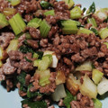 料理スキになってきた's cooksnap of when they made セロリと合挽き肉のピリ辛炒め.