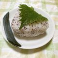 papepo☆'s cooksnap of when they made ゆかりのおにぎり☆青じそ巻き.