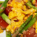 じっぽん's cooksnap of when they made アスパラとトマトの卵炒め.