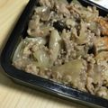 ☆sinnkuro★'s cooksnap of when they made 豚肉としめじのバターポン酢炒め.