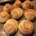 Yokchina's cooksnap of when they made ウズベキスタン♡くるくる巻きクロワッサン.