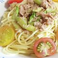 ＹUM！'s cooksnap of when they made ツナとアスパラ「めんつゆバターパスタ」.