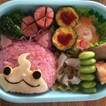SAORI☆G's cooksnap of when they made 妖怪ウォッチ　ジバニャン＊キャラ弁.