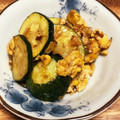 うさじいママ's cooksnap of when they made 中華料理☆ズッキーニと卵の炒め物.