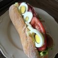 Yokchina's cooksnap of when they made 生ハムとじゃがいもと茹で卵のバゲット.