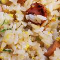 ドラちゃん♪'s cooksnap of when they made 簡単うまいソーセージのパラパラチャーハン.