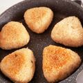 v_v-akota-x_x's cooksnap of when they made 味染み♪炊くだけ簡単♪焼きおにぎり★.