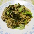 papepo☆'s cooksnap of when they made ワカメと青菜のシンプル塩焼きそば.