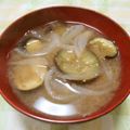 papepo☆'s cooksnap of when they made 茄子と玉ねぎのお味噌汁.
