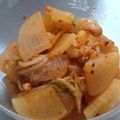 向日葵くっく's cooksnap of when they made ☺簡単もう一品♪ご飯が進む大根のキムチ煮.