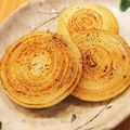 かなりんココりん's cooksnap of when they made 夕食のもう一品☆簡単オニオン焼き.