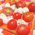 hitomi♪＊'s cooksnap of when they made 旨い(｡･･｡)マルゲリータ風トースト♡.