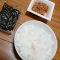 まーく71's cooksnap of when they made 納豆ごはんを、韓国のりで巻いて食べる！.