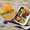 ぴょこファミ♡'s cooksnap of when they made 春のとりそぼろ弁当.