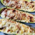 陸ケミ's cooksnap of when they made ☼ズッキーニボートのひき肉詰めチーズ焼き.