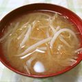 papepo☆'s cooksnap of when they made 超シンプル。もやしのみそ汁.