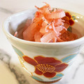 E吉☆'s cooksnap of when they made 大根に桜えびの色を移した簡単煮.