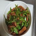 kurolabu428's cooksnap of when they made ささげとさつま揚げの胡麻油炒め.