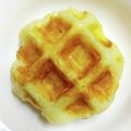 クックGB6431☆'s cooksnap of when they made ワッフルメーカーでかりもちじゃがいも餅♡.