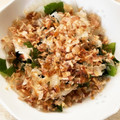 ˚✧₊⁎ゆう˚✧₊⁎'s cooksnap of when they made わかめと玉ねぎのおかか和え.