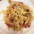 さく♪mam's cooksnap of when they made マヨネーズでシメジ&もやしの卵炒め！醤油.