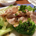 CokNickPad's cooksnap of when they made さっぱり★トマトとオクラの簡単冷しゃぶ.
