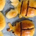 にこぱん☻'s cooksnap of when they made 虫パン♪クワガタとカブトムシのパン.