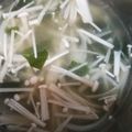ハニイとムサシ's cooksnap of when they made ゴマ油と鶏ガラスープの若芽スープです。.