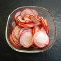 melmarilyn's cooksnap of when they made 簡単な常備菜♪赤大根/大根の酢漬け.