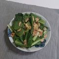 メイプル⌘'s cooksnap of when they made 生の小松菜のニンニクチップサラダ♪.
