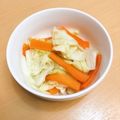 ★ぴよぴよ501★'s cooksnap of when they made キャベツと人参のコンソメ和え♪レンジOK.