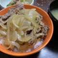 結女都's cooksnap of when they made ＊つゆだく吉野家風牛丼＊.