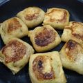 Sizuku04's cooksnap of when they made 節約＊薄あげに豚肉、玉葱、餅入れちゃった.