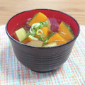 Yukiまむ's cooksnap of when they made かぼちゃとさつまいもみそ汁～ほんのり甘い.