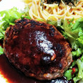 ママぶた's cooksnap of when they made 簡単本格ハンバーグソース　.